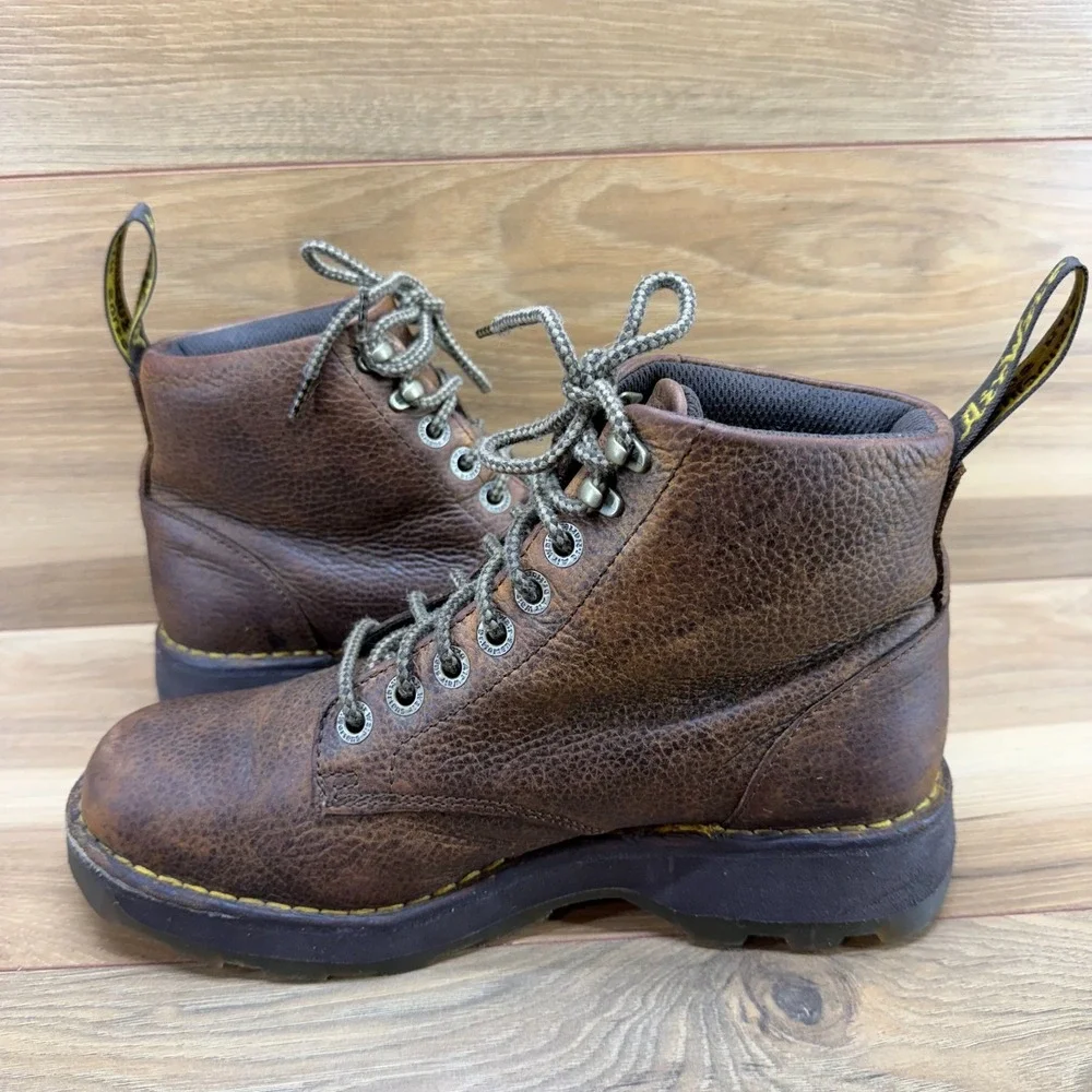 Dr Martens‎ Zachary Boots Men 8 Brown Distressed Leather Granola Aesthetic UK 7
